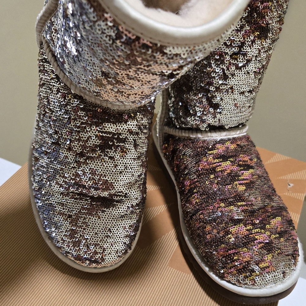 Womens 2-Way Sparkle Uggs